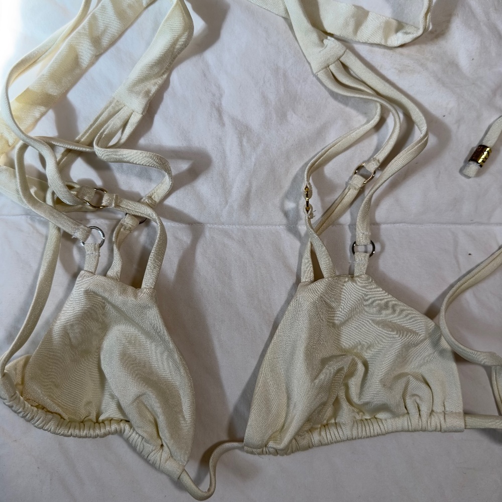 Beach Bunny Small Top - Cream
